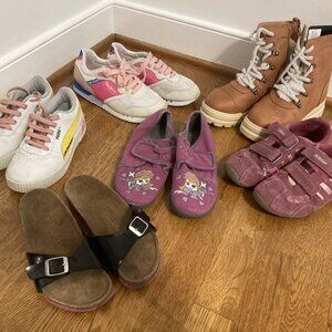 GIRL’S 6 Pairs Shoes – Size 2 Youth / EU 33 – Mixed All-Season Styles